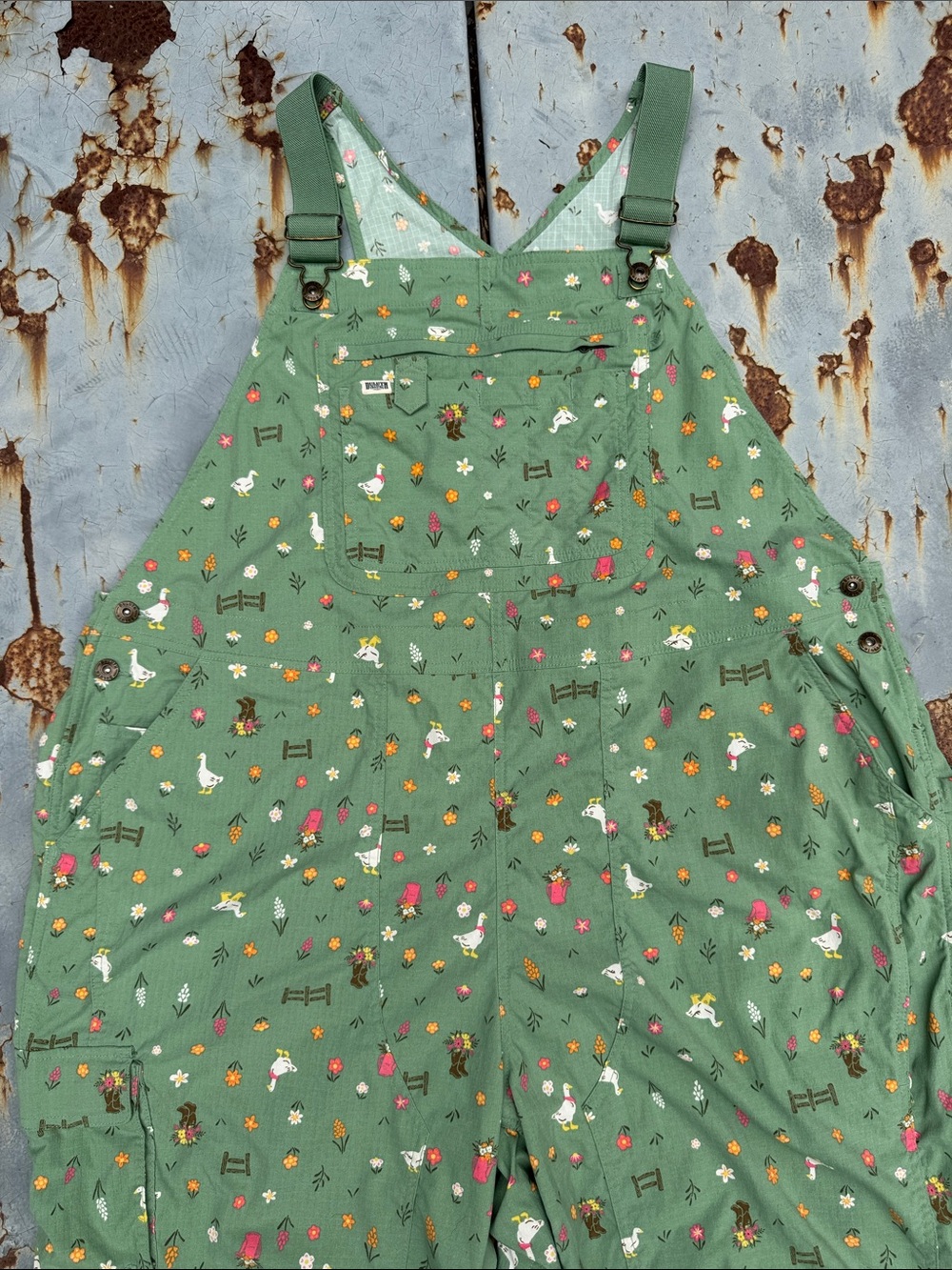 Limited Edition Duluth Heirloom
Gardening Overalls - Picture 4 of 12